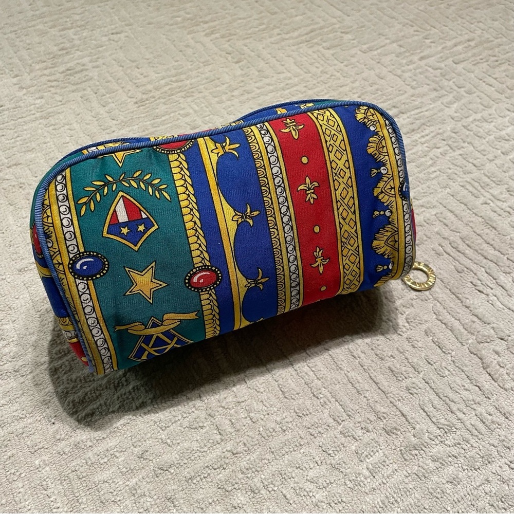 Adrienne Vittadini bag / cosmetic bag / makeup bag / travel toiletries bag